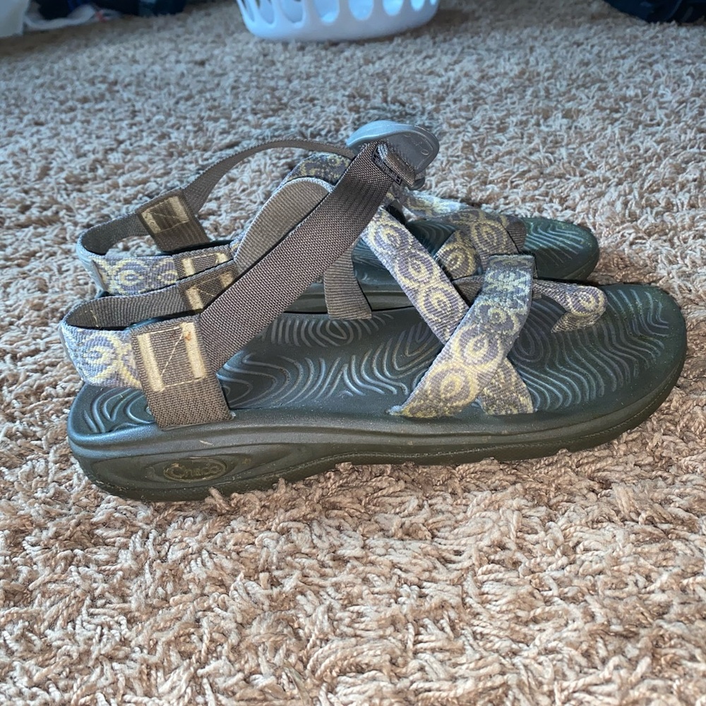 Women Chaco